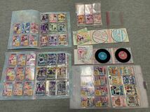 アイカツカード多数、CD2枚組2個　中古　物置整理品_画像2