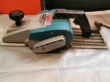 013♪おすすめ商品♪マキタ makita 170ｍｍ電動カンナ 1806B　替刃式 切削巾170ｍｍ_画像5