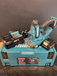 021■おすすめ商品■マキタ　makita 充電式ネジカッタ SC103DZK 充電器、10.8V1個ケース付