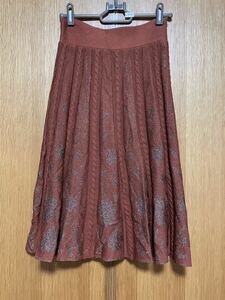  unused * knitted skirt size S * E776
