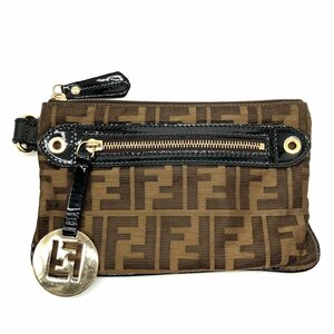 FENDI フェンディ ズッカ柄 ミニポーチ クラッチバッグ パテントレザー ブラウン系