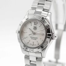 【美品】タグホイヤー TAG HEUER　WAF1414 シェル文字盤 クォーツ 腕時計　白シェル　レディース　女性_画像3