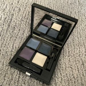 GIVENCHY アイシャドウ　新品未使用