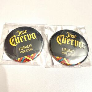 クエルボ　缶バッジ　2つセット　 缶バッチ　バッチ　バッジ　JOSE CUERVO jose cuervo ホセクエルボ　テキーラ