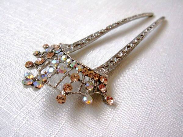 美品 かんざしコーム ピーチ系 夜会巻き*ヘアアクセサリー*髪飾り*和装*女子会*スワロ*発表会*ティアラ<210410-1>