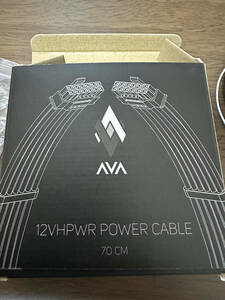 LINKUP - AVA 600W PCIe 5.0 12VHPWR 16pin (12+4) AWG16 大電流 電源ユニットケーブル - 70cm (白)