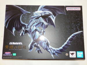 064D227A♪ バンダイ S.H.MonsterArts 青眼の白龍 遊戯王 中古