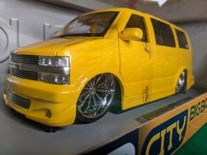 ★アストロ★CHEVROLET ASTRO VAN★DUB ファイヤーイエロー★BLADE24inchホイール★Jada Toys★1/18★送料込み★