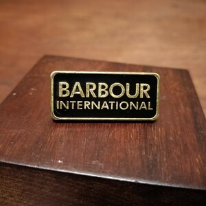 Barbour international　バブアー インターナショナル　ピンズ　ビッグピンバッジ
