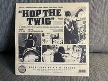 ◆ 7インチ ザ・コーレッツ / The Courettes / HOP THE TWIG (EP) VINYL ◆_画像2