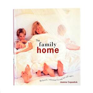 The Family Home インテリア本 洋書 デザイン 家具 収納 住宅　ハウスデザイン　ディスプレイ　部屋　ルームデザイン　アメリカンハウス