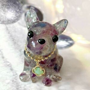 Art hand Auction Orgonite to attract good luck - French bulldog with curly eyes, handmade works, interior, miscellaneous goods, ornament, object