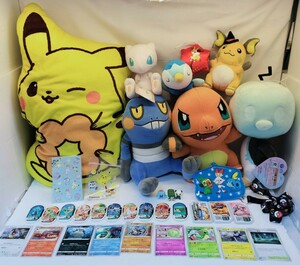 ポケモン ピカチュウ クッション ぬいぐるみ グレッグル ヒトカゲ コオリッポ ライチュウ ポッチャマ ミュウ パスケース フィギュア 36点