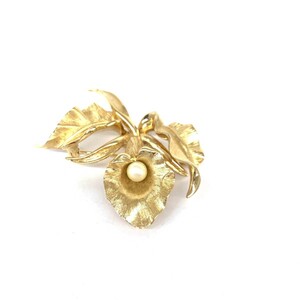 *NINA RICCI Nina Ricci brooch * Gold color flower motif one bead pearl lady's accessory accessory 