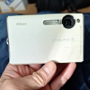 Nikon COOLPIX　S8 ジャンク