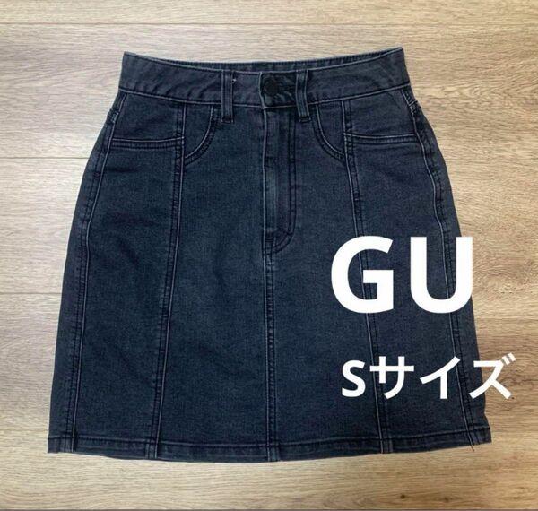 GU ブラックデニムミニスカート