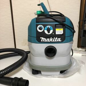 ◆中古美品◆　makita/マキタ　乾湿両用　集じん機　VC1520　業務用　本体＋ホース