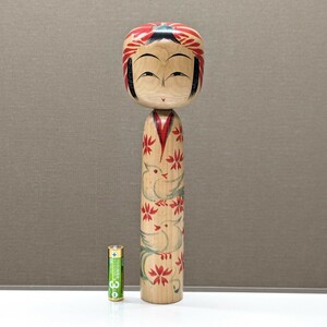 伝統こけし 佐藤英太郎 秀一型 遠刈田系 高さ25cm 在銘 工芸品 民芸品 こけし 人形【MF0055】