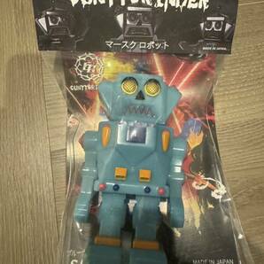 ソフビ saga マースクロボット ブルーナイトライト ロボット フィギュア lottery ctg toy cunttgrinder