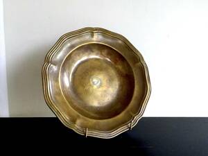 1800年末-1900年初期 フランス ブラス リムトレイ 真鍮製 器 皿 焼物 鉢 飾皿 陶器 民藝 骨董 古道具 美術 縫製 アンティーク