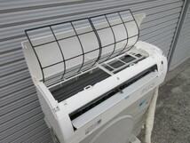 14.18WA2009　 DAIKIN ダイキン ルームエアコン S22UTES-W リモコン付き 冷房能力 2.2 kW_画像2