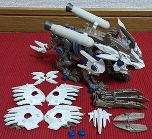 【余剰パーツあり】ゾイドワイルド 列伝 プロトビーストライガー ZOIDS 組立て済み