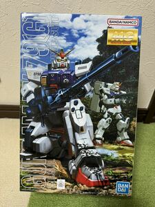 ＭＧ陸戦型ガンダム 未組立 100スケール 機動戦士ガンダム プラモデル バンダイ ガンプラ 