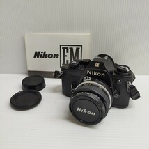 NA★1円〜 Nikon ニコン フィルムカメラ EM マニュアルフォーカス 一眼レフ レンズ nikkor 50mm f/1.8 動作未確認_画像1