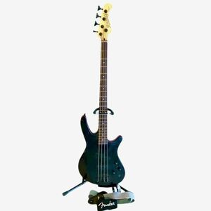 仙15　Anboy ODDYSSEY BASS エレキベース アンボイ レッドカラー ４弦 弦楽器 ベルト付き スタンド付き バンド エレキ