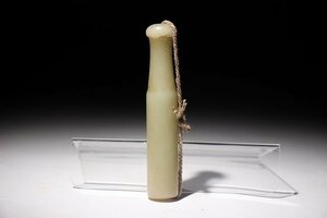 ☆皇帝☆和田玉れい管　全長約10ｃｍ　（検）古玉 装飾品 唐物 中国美術 古玩 古美術