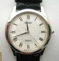 SEIKO　セイコードルチェ　メンズクオーツ腕時計　ローマンホワイト文字盤　　新品レザーベルト　　8J41-8010_画像1