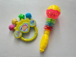 子供 おもちゃ ベビー 鈴 マラカス 楽器 