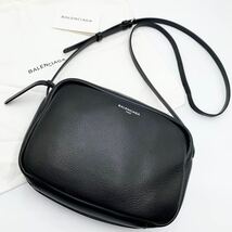 【美品】BALENCIAGA バレンシアガ ショルダーバッグ カメラバッグ ポーチ 斜め掛け クロスボディ エブリデイ ロゴ レザー カーフレザー 黒_画像7