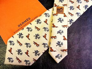 ★並品★4R01576【HERMES】エルメス「鳥 狐 キツネ 動物 柄」ネクタイ