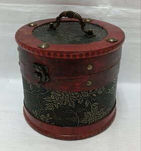 ・ヴィンテージ　木製円筒形収納BOX／茶葉箱／小物入れ