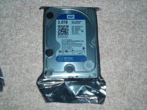 新品未使用3.5SATA3 HDD　WESTERNDIGITAL WD30EZRZ-00GXCB0 3TB　No179