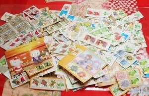 y_2) 外国切手　台湾　使用済み　紙つき　オンペーパー　未選別　TAIWAN on paper used stamps まとめて　大量