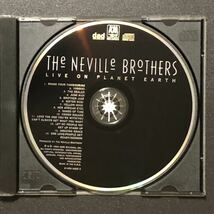 廃盤 輸入盤★CD「Live On Planet Earth」The Neville Brothers★ネヴィル・ブラザーズ ライヴ・オン・プラネット・アース ニューオリンズ_画像6