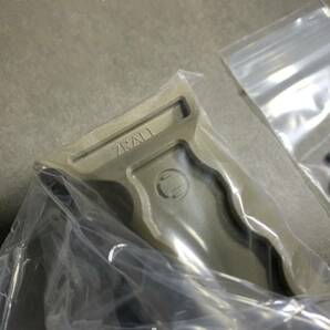 実物 RailScales RSBM-P FDE 未使用 グリップ フォアグリップ PTW MWS VFCの画像4