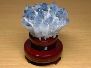 【藍色・285g】 水晶 クォーツ クラスター 原石 宝石 ジュエリー 誕生石 鑑賞石 自然石 天然石 鉱物 インテリア 水石