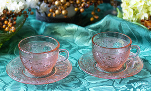  Tiara pink sandwich pi-chi cup & saucer 2 customer set black tea tea herb Vintage America 