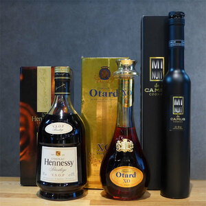 未開栓 古酒 コニャック Hennessy・OTARD・CAMUS 3本まとめて 専用箱入　　検/VSOPXOブランデーコニャック旧ラベル特級未開封