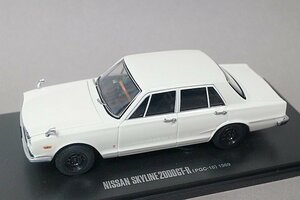 KYOSHO 京商 1/43 NISSAN 日産 スカイライン 2000 GT-R PCG10 4ドア ホワイト 05510W