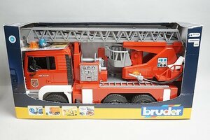 BRUDER ブルーダー 1/16 MAN TGA 消防車 02771