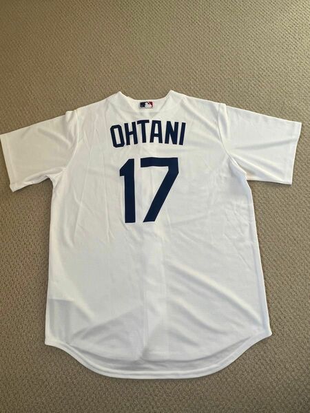 ☆大谷翔平☆ドジャース　LA公式ショップ購入品Dodger　ユニフォーム　新品　17 大谷翔平