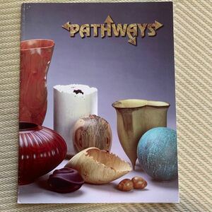 即決！洋書 PATHWAYS CURATED BY GENE KANGAS Cleveland State University Art Gallery Cleveland Ohio 木工 作品 64p