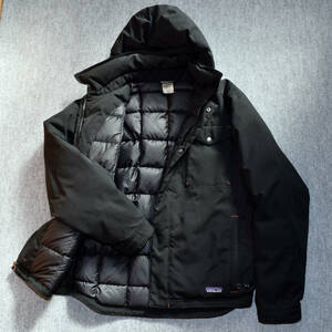 メンズS 日本ML 176ｃｍ パタゴニア WANAKA DOWN JACKET フード取り外し可能 ブラック ダウンジャケット h2no 防水 パーカー 防寒アウター