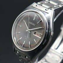 SEIKO セイコー 3303-8070 EL-330 電磁テンプ式 デイデイト 亀戸 SEIKO社製バックル アンティーク メンズ腕時計_画像1