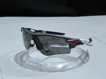 新品 調光レンズ付き OAKLEY RADARLOCK PATH VENTED オークリー レーダーロック パス ベンテッド ASIA FIT フォトクロミック サングラス_画像1