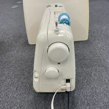 K1 【通電確認済】JANOME ジャノメミシン751型 TYPE610 　卓士コンパクトミシン　電子ミシン　家庭用ミシン　フットコントローラー付き_画像9